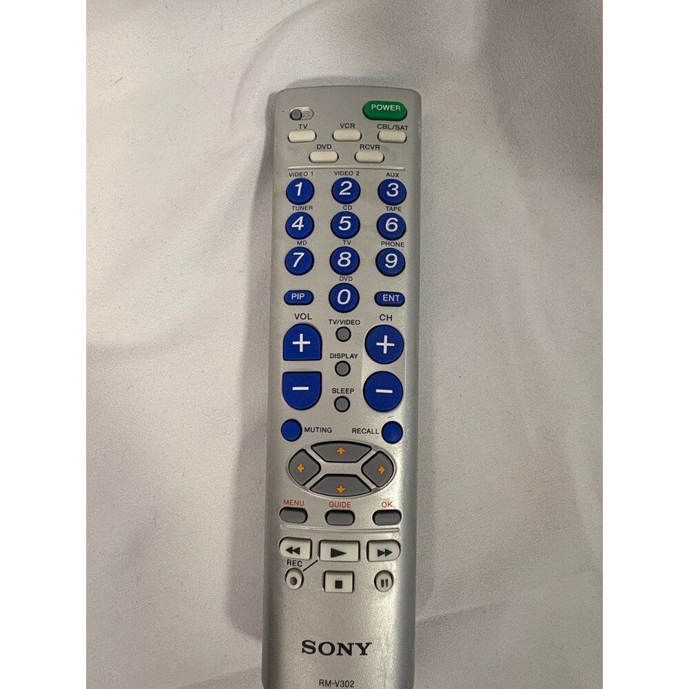 SONY RM-V302 Multi Use Commander Remote - Picture 3 of 6
